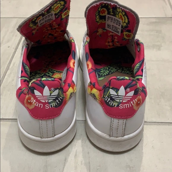 Women’s Adidas Stan Smith Pink Floral Shoes Sz 6 - Picture 4 of 4